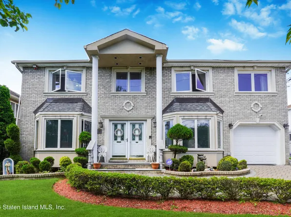 194 Finlay St, Staten Island, NY 10307