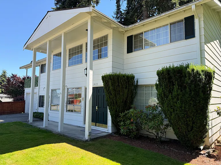 14115 NE 71st Pl — Photo 14
