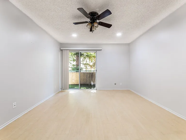 7800 Topanga Canyon Blvd #212 — Photo 7