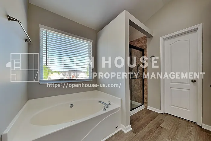 4444 Sequoia Park Trl SW — Photo 13