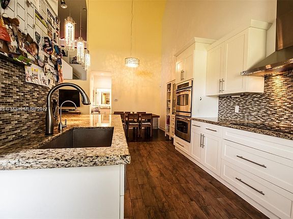 3rd image of 16307 Malibu Dr #78