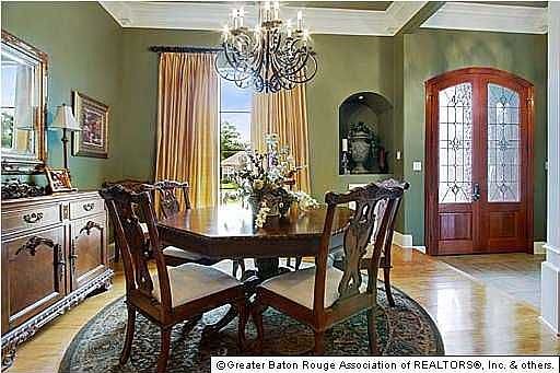 3rd image of 10349 Indian Creek Dr