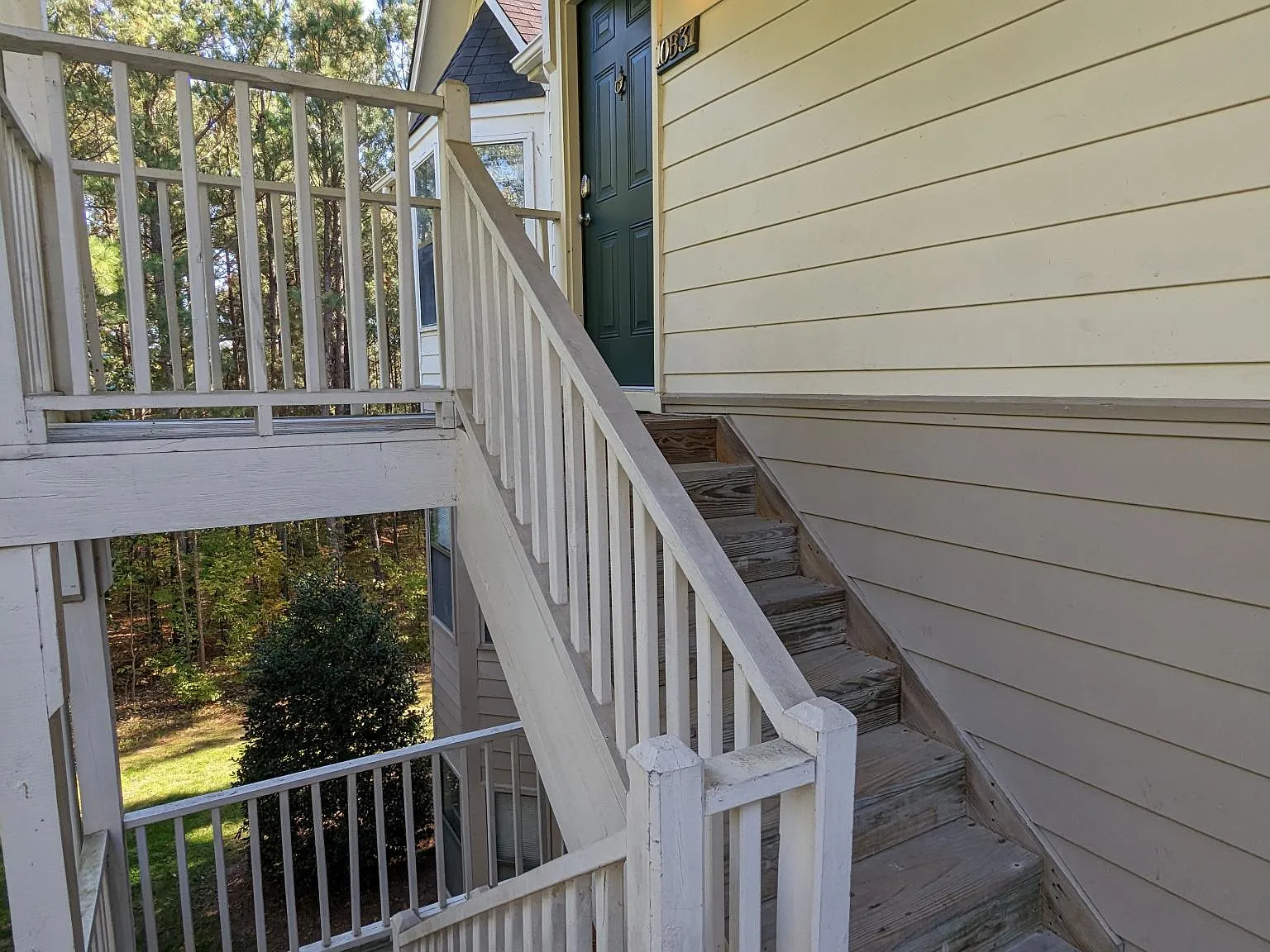 2 bed, 1100 sqft, $1,650 — Photo 3