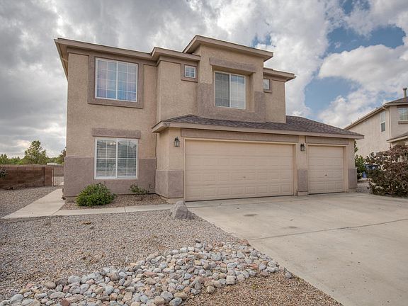 3rd image of 9805 Cerro Largo Pl NW