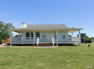 27212 Horse Way W, Wright City, MO 63390