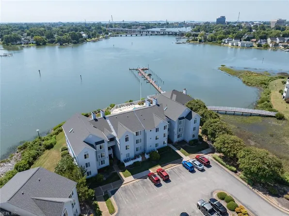 210 Dockside Dr APT A, Hampton, VA 23669