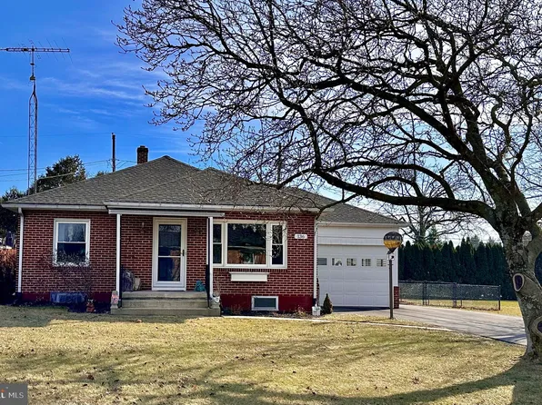 136 Highland Rd, Chambersburg, PA 17202