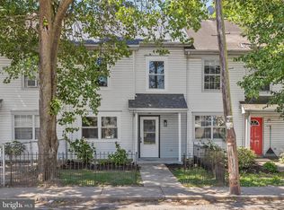 423 Calvert St, Chestertown, MD 21620