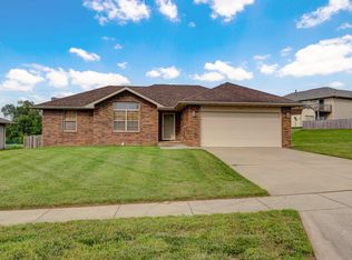 3364 S Barrington Ave, Springfield, MO 65807