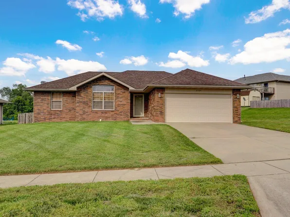3364 S Barrington Avenue, Springfield, MO 65807