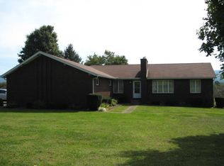 133 Country Estates Rd, Uniontown, PA 15401