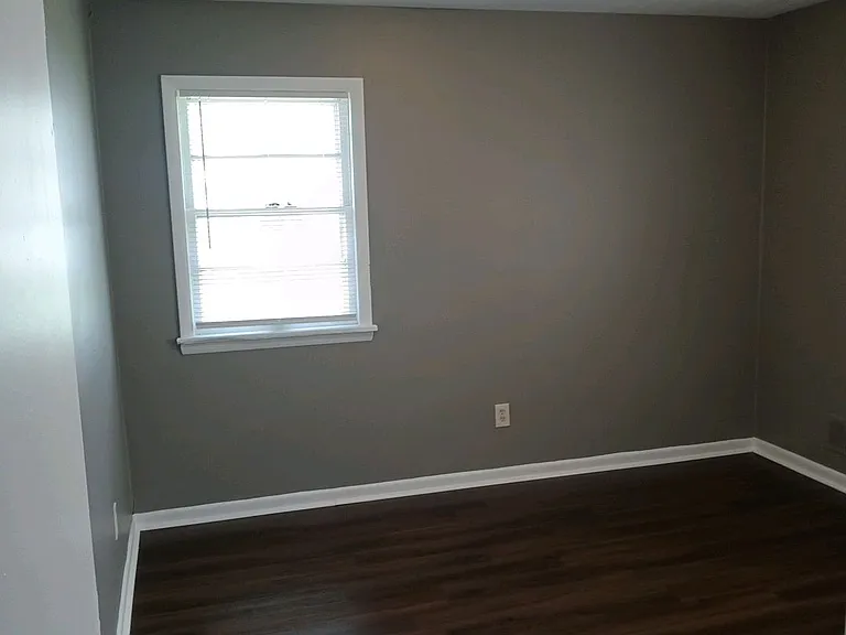 4113 La Salle Ave — Photo 12