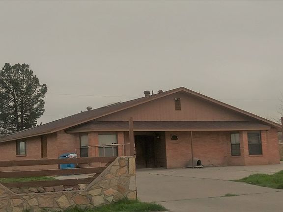 3rd image of 10928 Donna Marie Dr