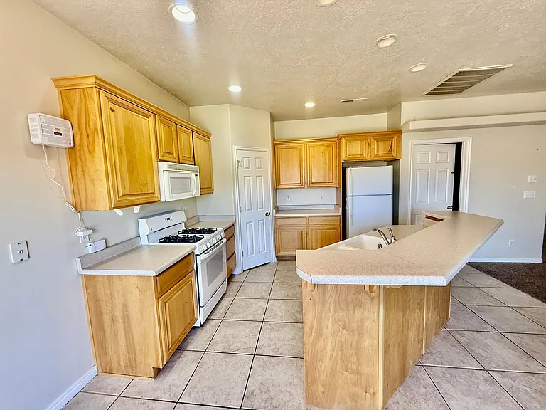 2050 W Canyon View Dr #258 — Photo 6