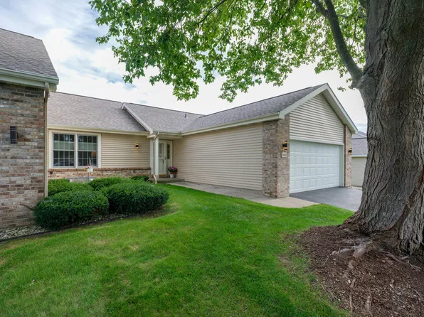 3588 Woodbridge Ln, Portage, MI 49024