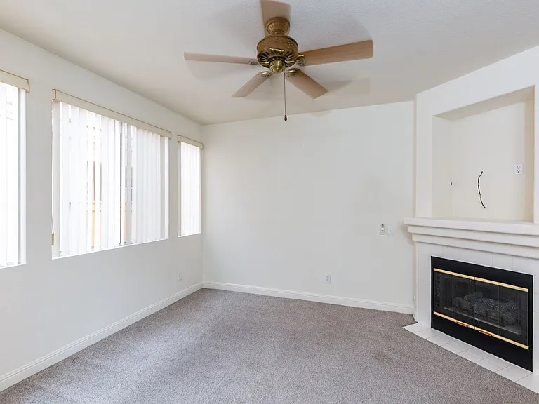 10935 Caminito Arcada — Photo 7