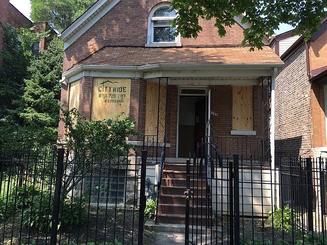 1st image of 4122 W Van Buren St