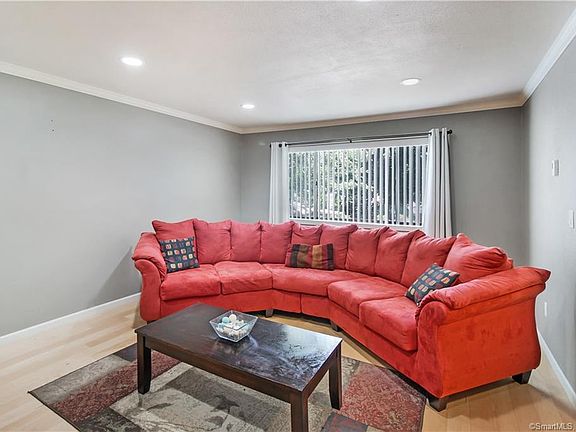 3rd image of 333 Vincellette St Unit 13