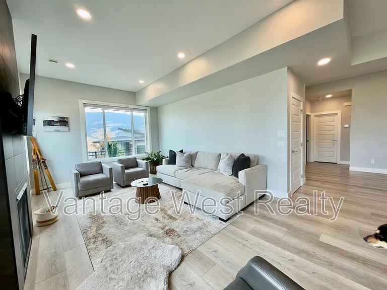 540 Barra Ln — Photo 6