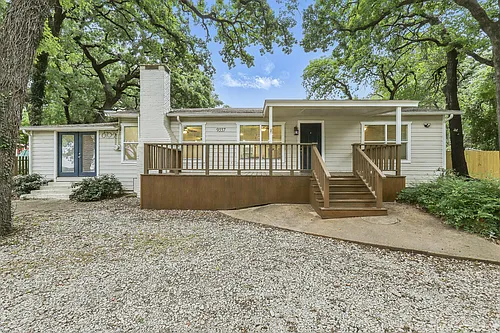 9337 Heron Dr Photo 1