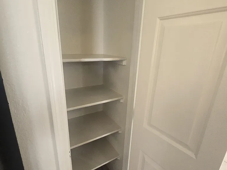 4049 W Camino Del Rio — Photo 22