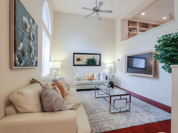 5th image of 4478 Moulin Pl