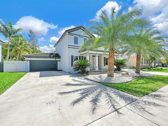 5th image of 20111 SW 128th Ct