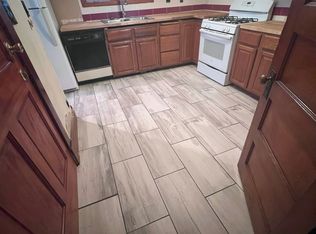 959 Conway St #1, Saint Paul, MN 55106