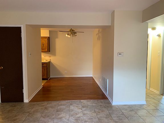 5th image of 4825 W 109th St