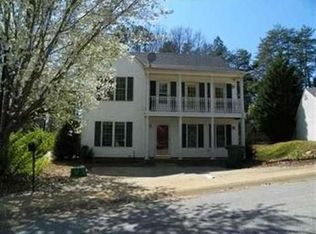 102 Arbors Ct, Central, SC 29630