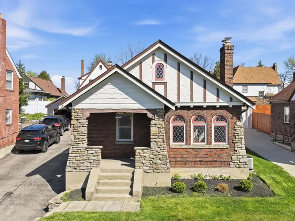 2506 Moundview Dr, Cincinnati, OH 45212