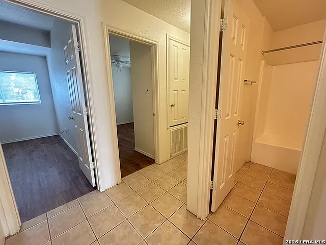 11206 Center Point Rd — Photo 5