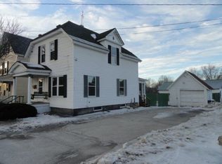 23 Elm St, Newport, NH 03773