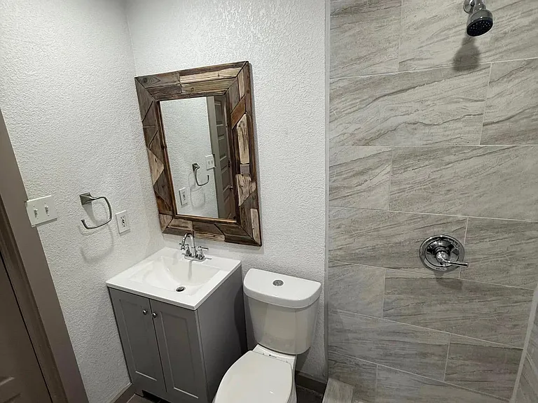 8029 Floyd Way — Photo 8