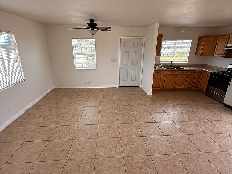 3890 Everett Rd — Photo 6