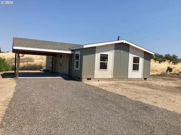 828 SE 10th St, Pendleton, OR 97801