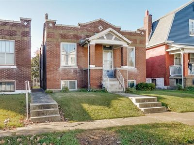 4938 Tyrolean Ave, Saint Louis, MO, 63109