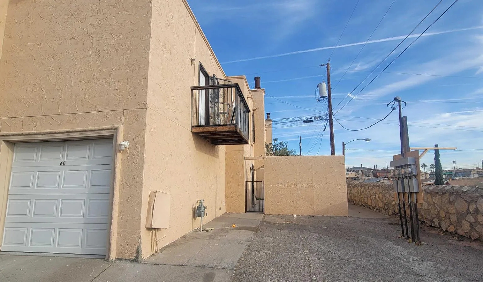 2520 San Jose Avenue — Photo 1