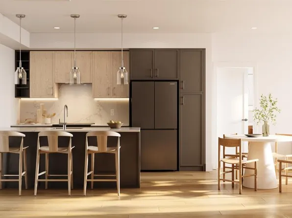 1850 N 80th St SW #2202, Calgary, AB T3H 3W5