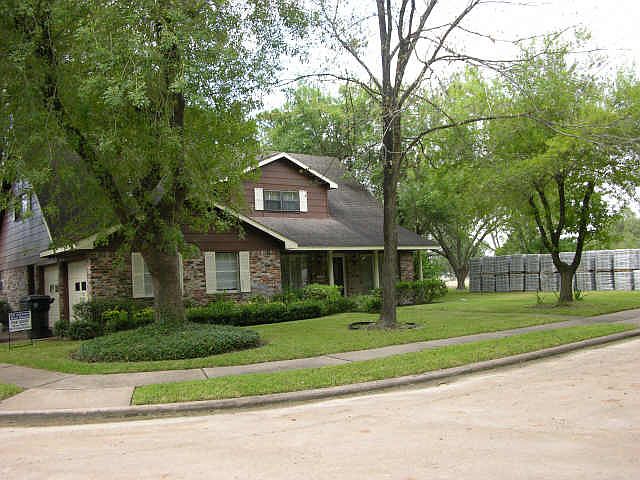 1st image of 7510 Brush Wood Dr
