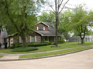 7510 Brush Wood Dr, Houston, TX 77088