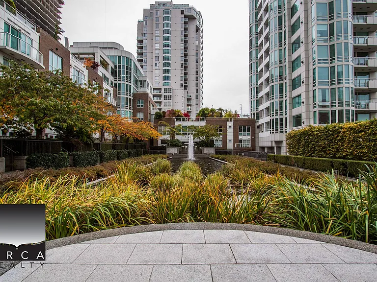 1500 Alberni St #18B — Photo 29
