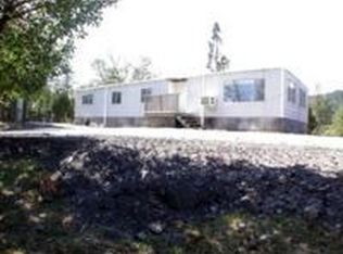 606 Hitching Post Rd, Grants Pass, OR 97526