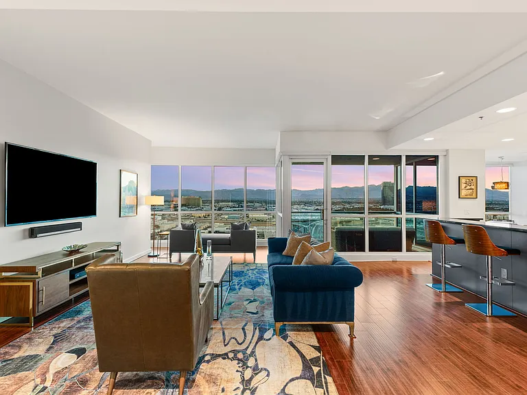 4525 Dean Martin Dr #1906 — Photo 17