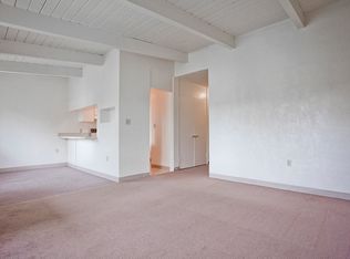 West Hills Village, Eugene, OR 97402