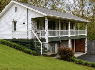 272 Neyhart Rd, Stroudsburg, PA 18360