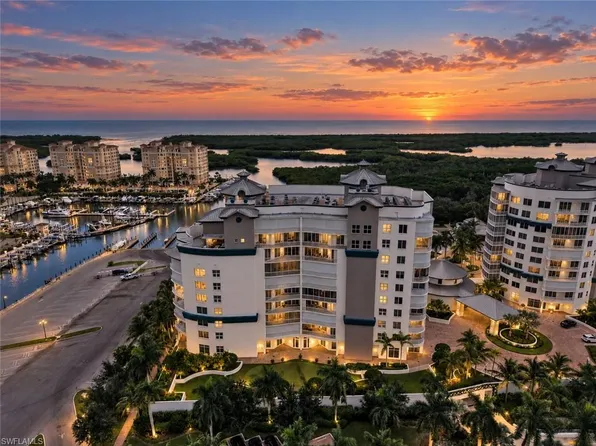 13665 Vanderbilt DR #301, NAPLES, FL 34110