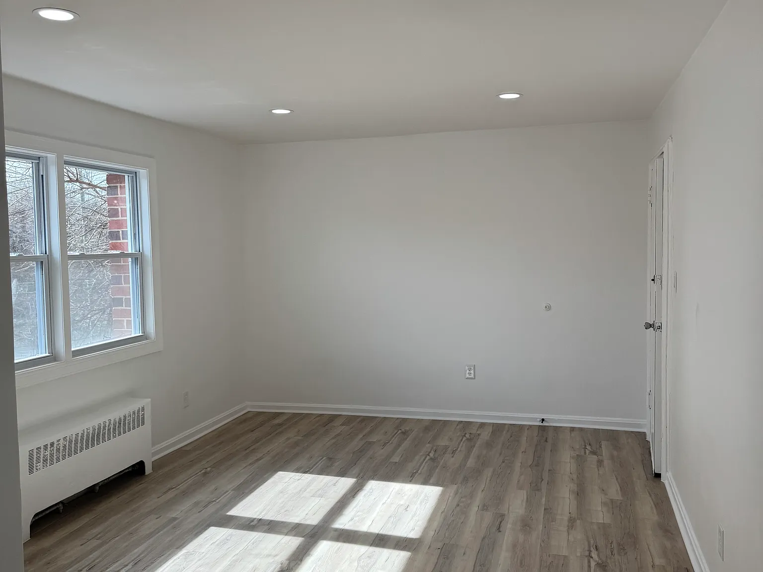 1 bed, 700 sqft, $1,500 — Photo 4