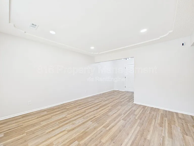 3104 Orville Ave #A — Photo 2