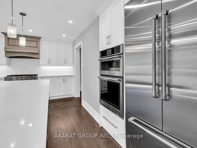 1274 Kings College Dr — Photo 14